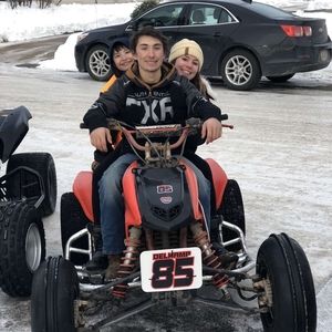 Meet your Posher, Logan